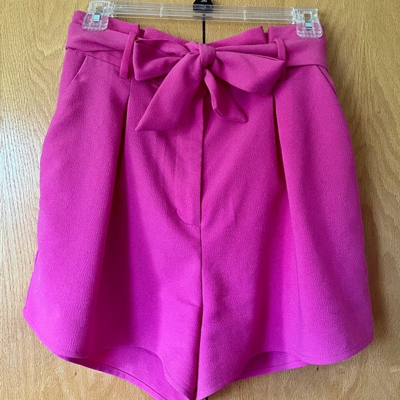 Pink shorts - Picture 1 of 2